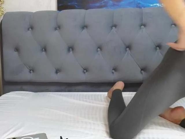 BongaCams -Sexyhotangel- is Freechat -Sexyhotangel- — Good sense of humor. Charisma. Men who know what they want and achieve it!