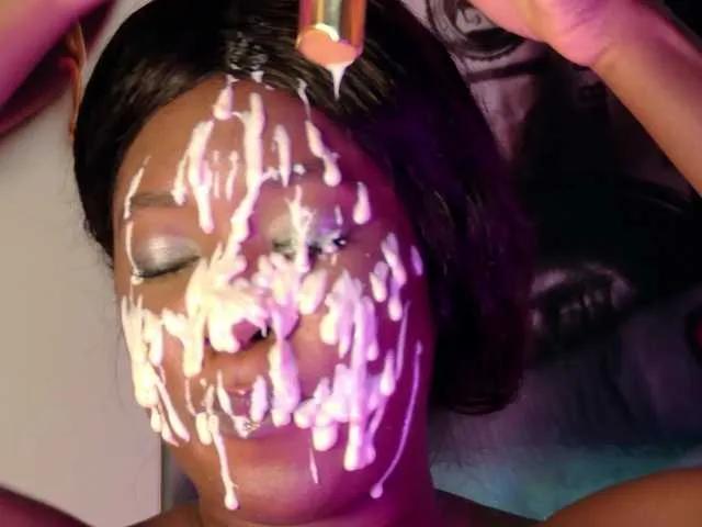 Freechat aidaadams on BongaCams