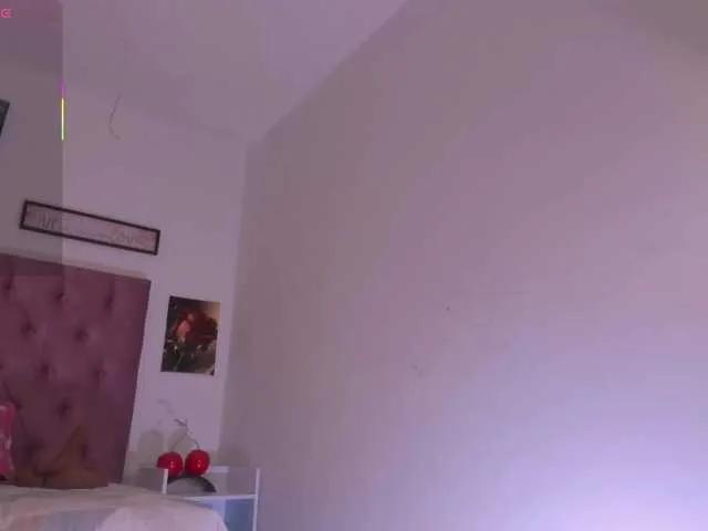 Offline Alana-wish on BongaCams