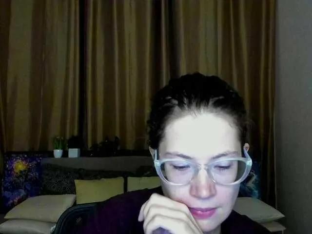 Freechat Aliciafolow009 on BongaCams