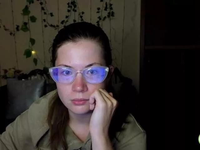 Freechat Aliciafolow009 on BongaCams