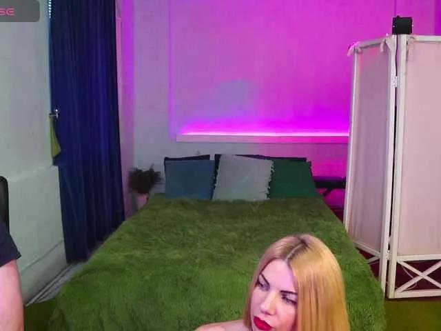 Freechat AlisaAleks on BongaCams