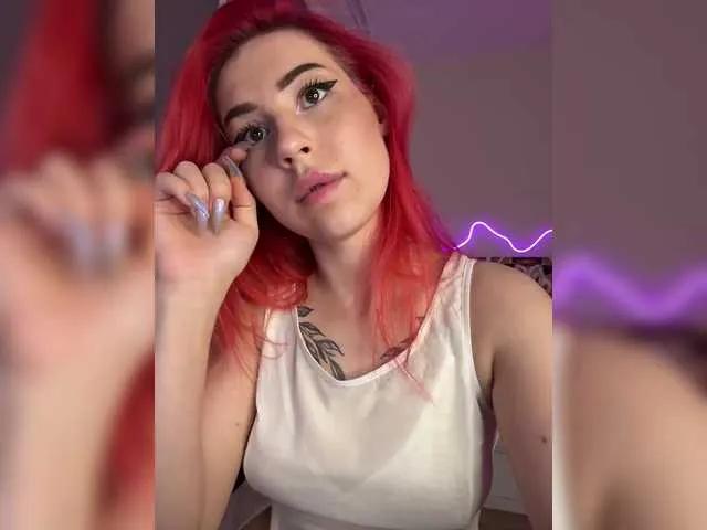 Offline Alismoon66 on BongaCams