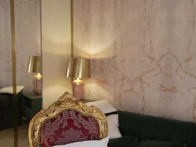 Offline Anabelka054 on BongaCams