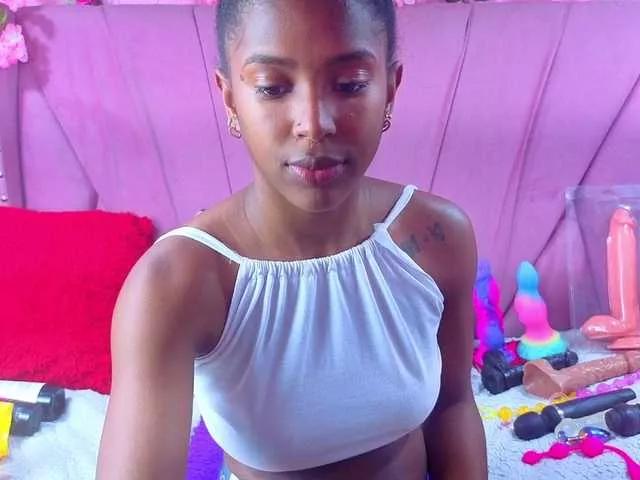 Offline AngeyaPetite on BongaCams