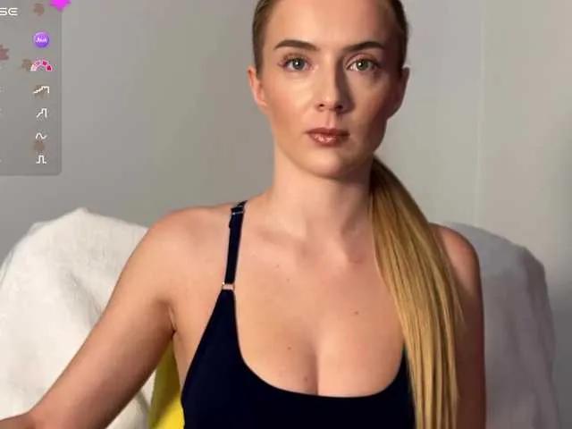 Offline barbiesize on BongaCams