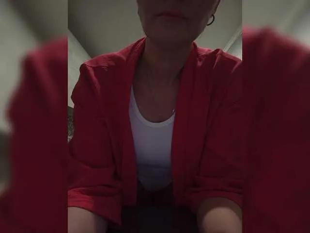 Offline Biggirl777 on BongaCams