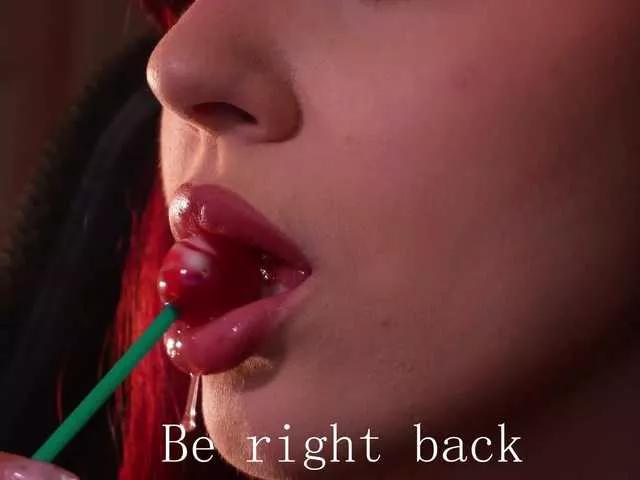 Offline ChristieWade on BongaCams