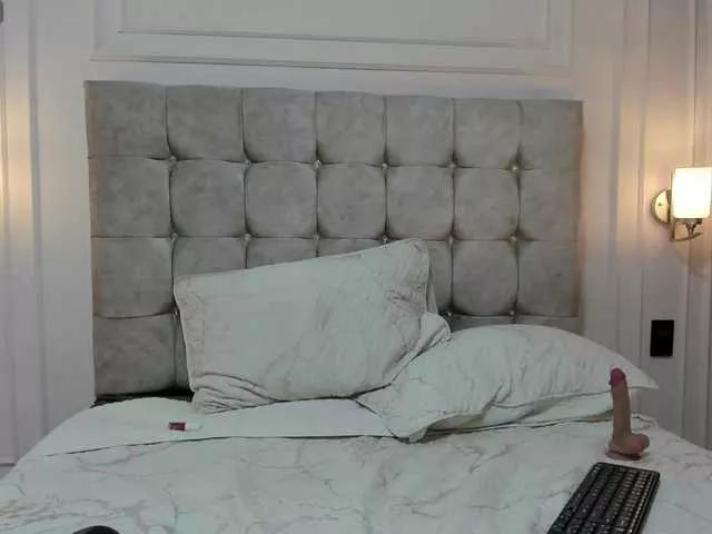 Offline DullceEstrella on BongaCams