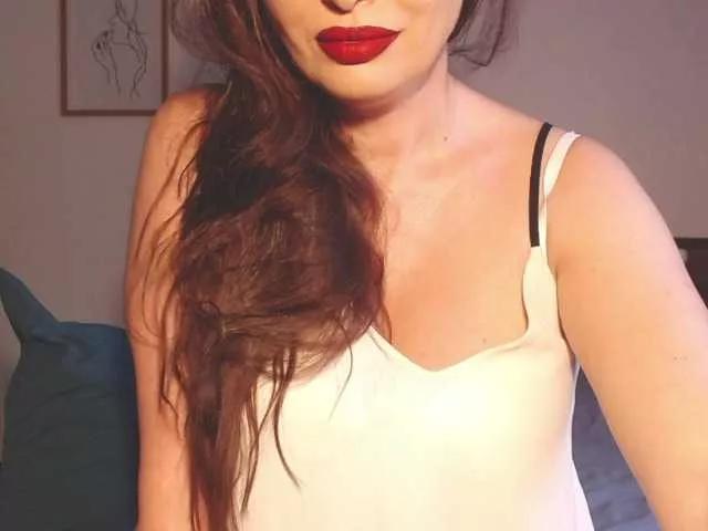 Offline ellaine on BongaCams