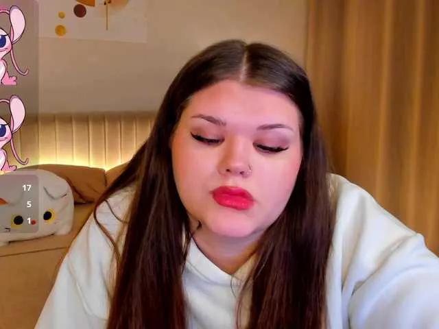 Offline elle-one on BongaCams