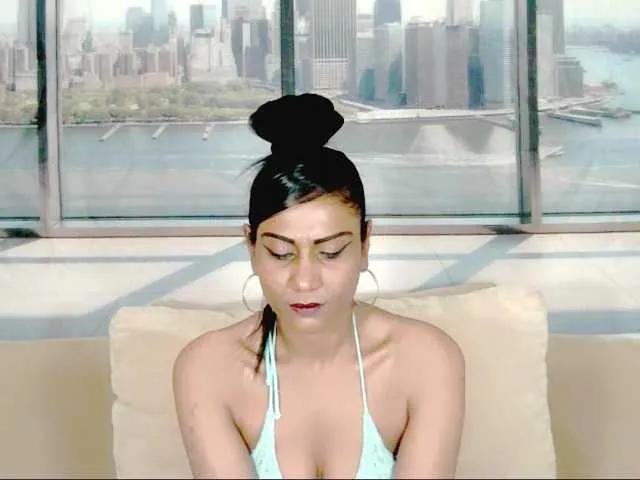 ErroticStarr on BongaCams 