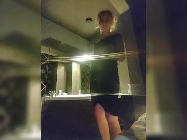 Offline evangelina2909rus on BongaCams