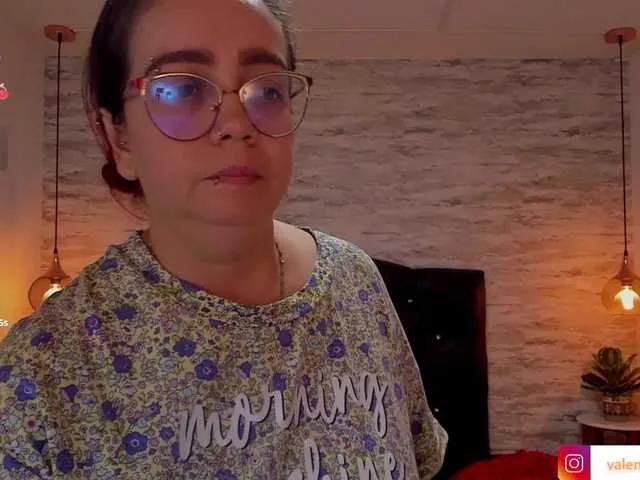 Offline exotical-baby on BongaCams