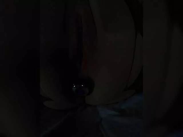 Feeeros on BongaCams 