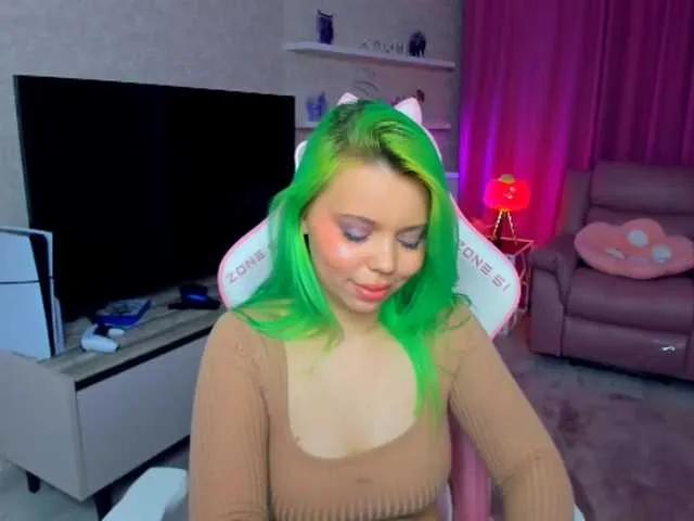 Offline FunnyVibe on BongaCams