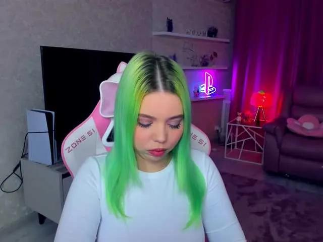 Offline FunnyVibe on BongaCams