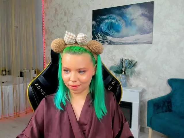 Offline FunnyVibe on BongaCams