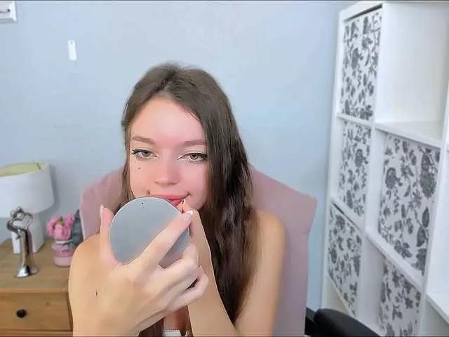 Offline GraceShow on BongaCams