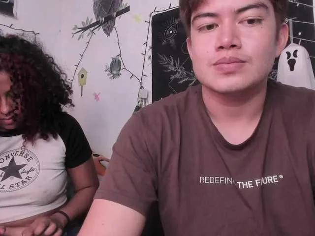 Offline HotHoneyChile on BongaCams