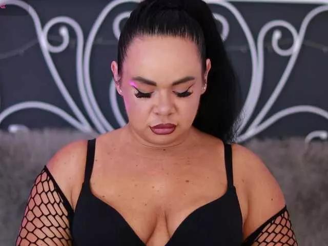 Offline iamLila on BongaCams