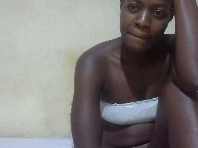 Offline Juicyass-02 on BongaCams