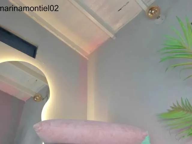 Offline Kahia-swt on BongaCams