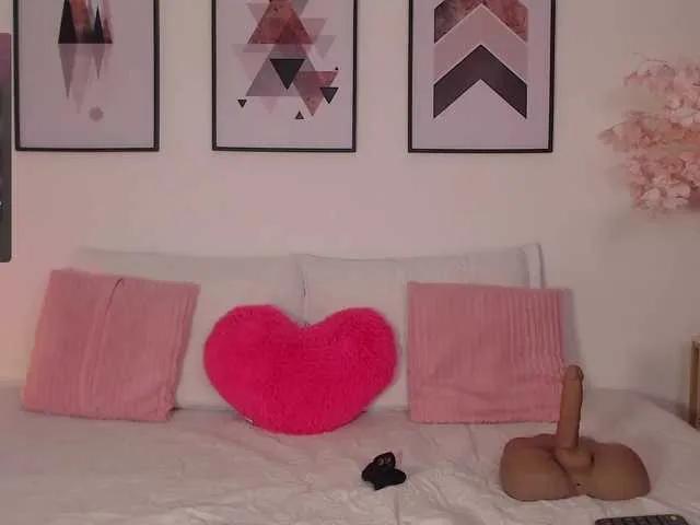 Freechat karlacortes1 on BongaCams