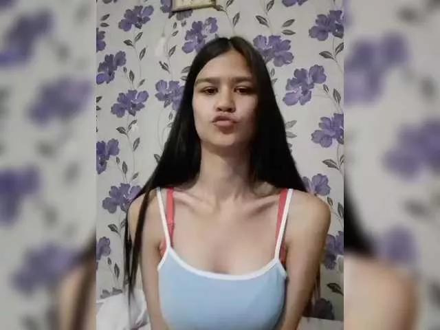 Offline Karyna2520 on BongaCams