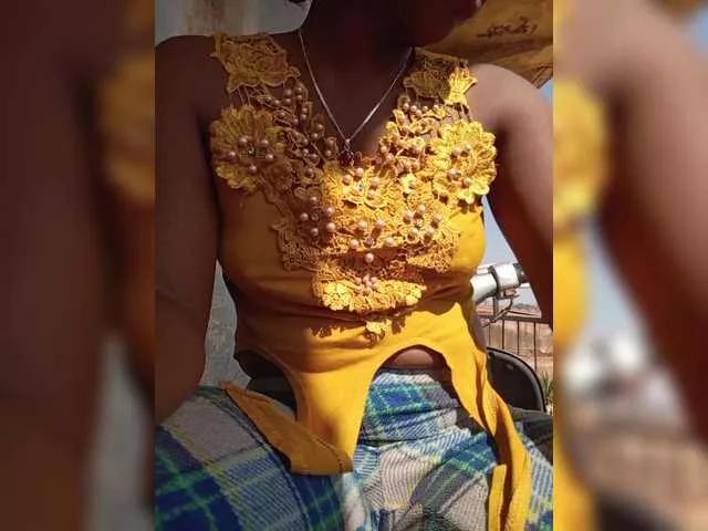 Offline Katty-12 on BongaCams