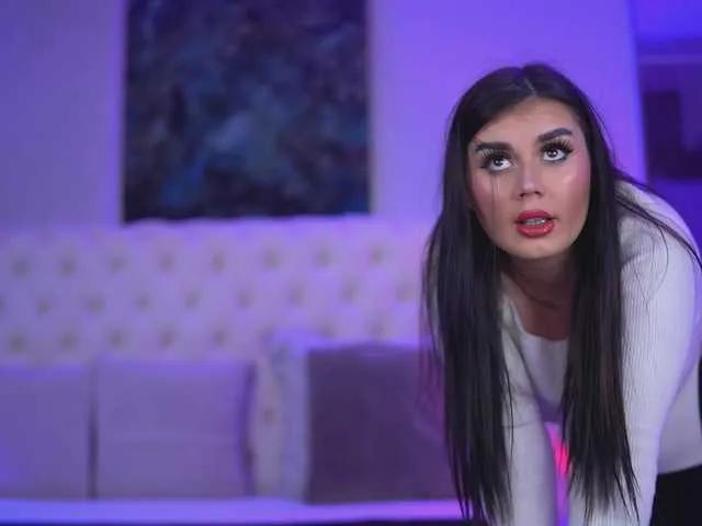 BongaCams KendraMoon is Freechat KendraMoon — Neck kisses, romantic dates, very slow unforgettable sex