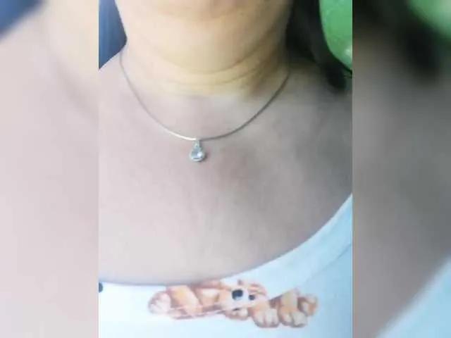 Offline Klassnaya-1 on BongaCams