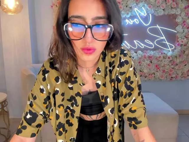 Freechat LarisaSmirnov on BongaCams