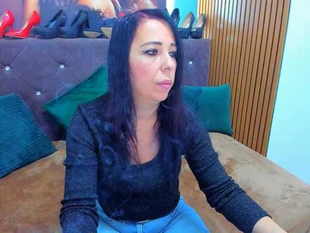 Offline LauraSinFull on BongaCams