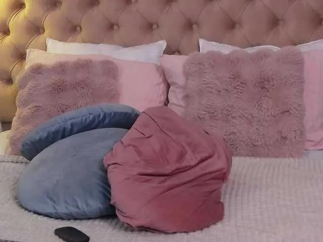 Offline LaylaK on BongaCams