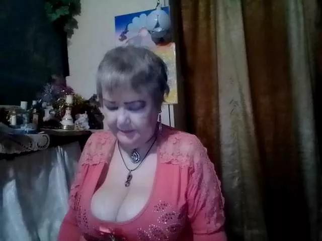 Freechat lelaniy on BongaCams