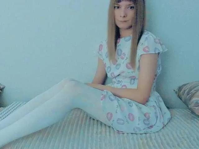 Offline Liliya9 on BongaCams