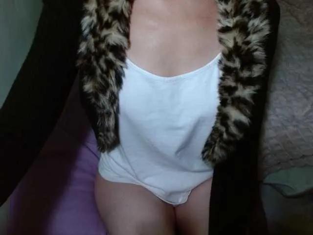 Offline LorraineOSun on BongaCams