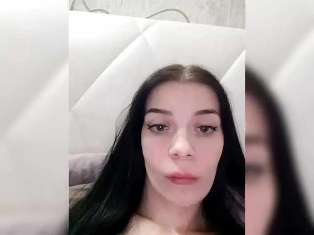 Offline Luna29a on BongaCams