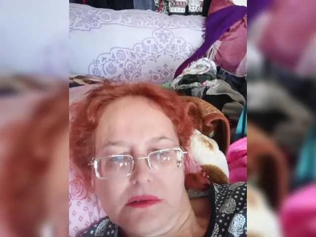 Offline Madam-oss on BongaCams