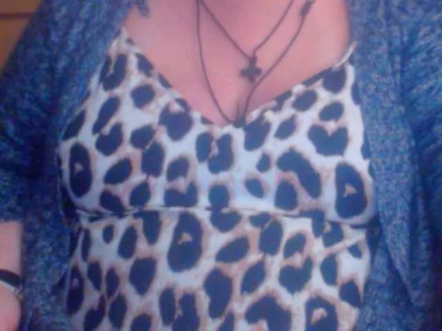 Offline mayalove4u on BongaCams