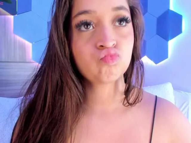 BongaCams MiaKay is Freechat MiaKay — I love fun, daring, sincere and talkative people, do you like to be daring? You are in the right place