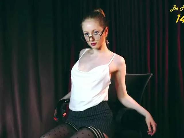 Offline MiaVebes on BongaCams