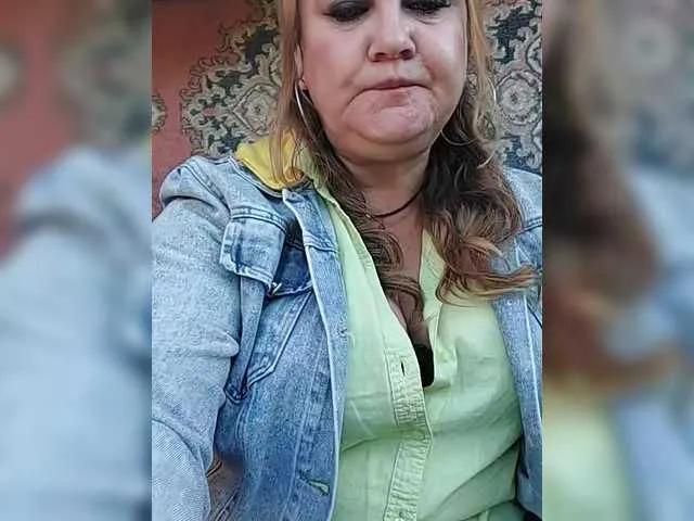 Offline milli1983 on BongaCams