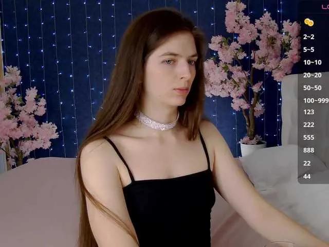 Offline Mirror-Girl on BongaCams