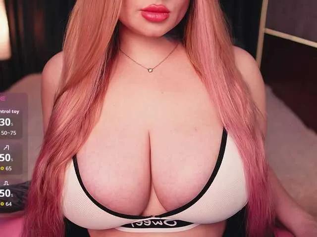 Offline Miss-Tress on BongaCams