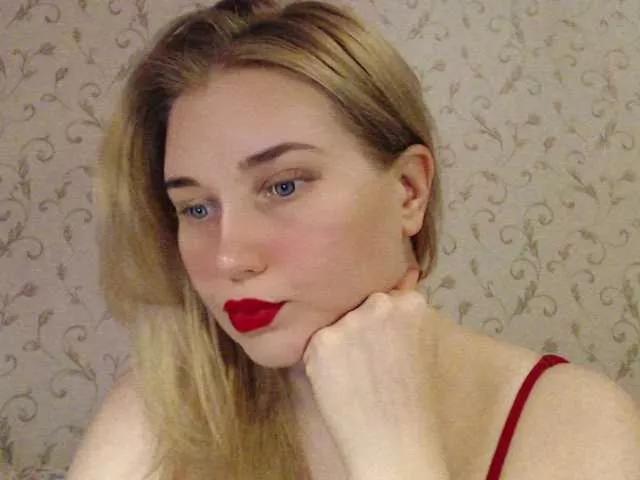 Offline MissLilyAbrams on BongaCams