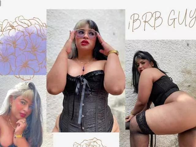 Offline Mollyshake11 on BongaCams