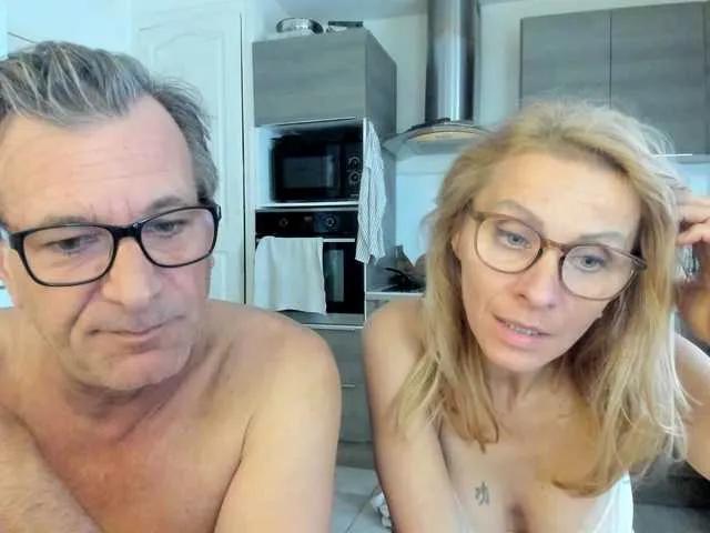 Offline munishpunish on BongaCams