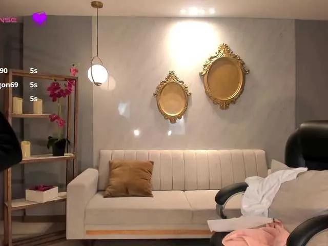 Freechat NinaBlum on BongaCams